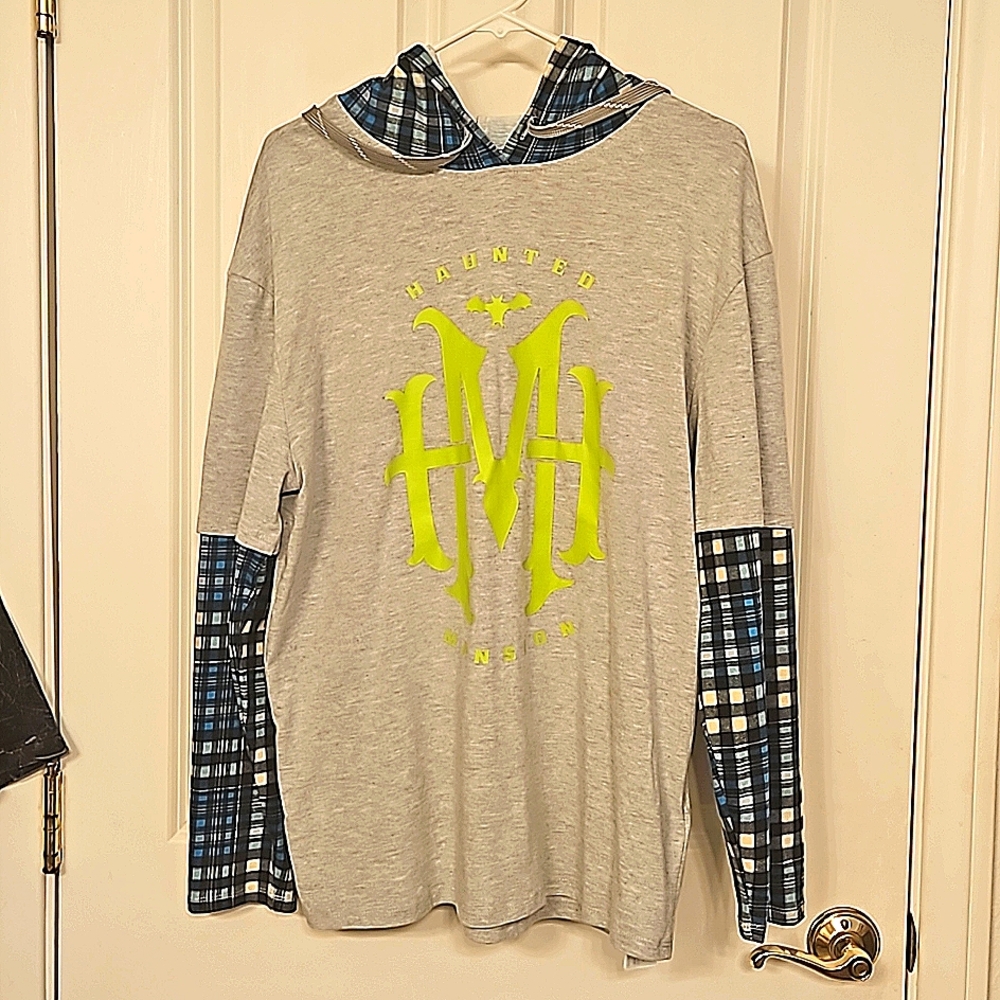 Disney's Haunted Mansion Long Sleeve Hoodie Medium NWOT